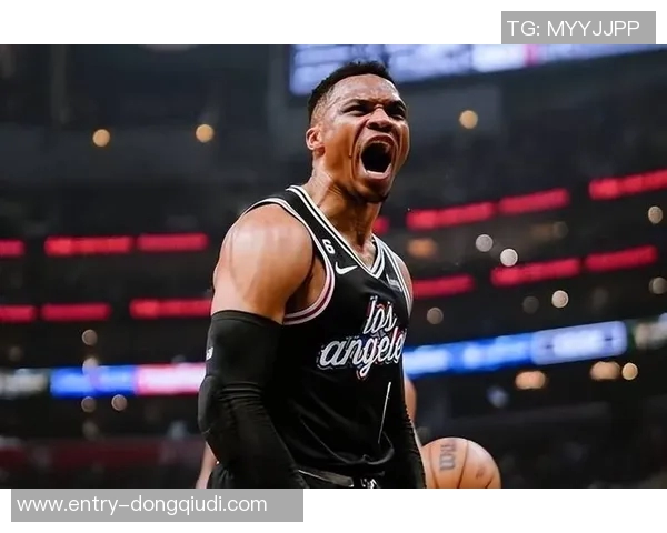 威少谈篮球生涯：我在球场的岁月超越年轻球员需传授经验与智慧