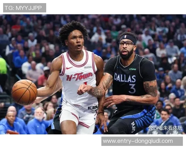 火箭轻松击败独行侠勇士大胜爵士快船延续连胜战绩战胜绿军